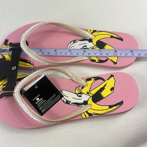 Hype banana 🍌 or stripes sequins Sandals flip flops size S 5-6 pink yellow new - Picture 5 of 16